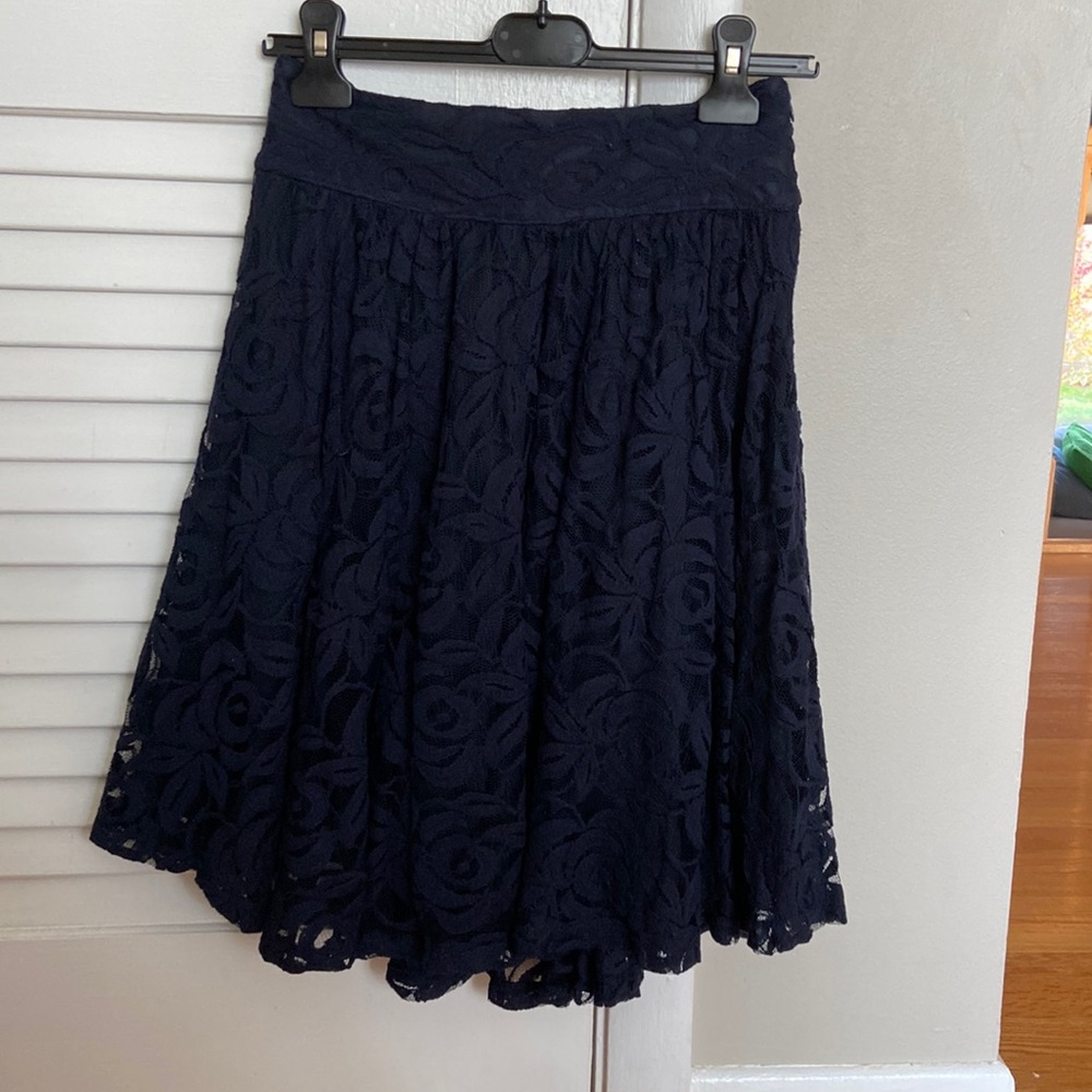 Massimo Dutti Blue lace knee length skirt - S size
